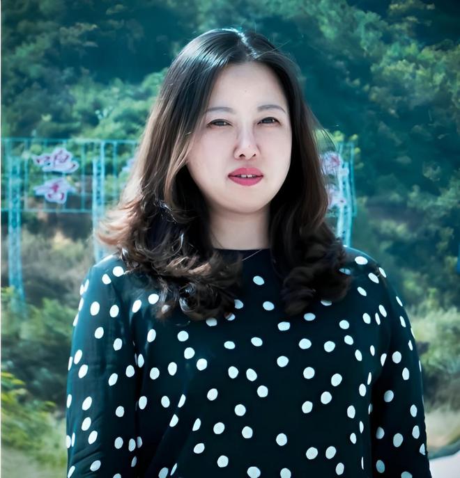 养鸡有妙招靠鸡蛋和鸡粪年入上亿元凯时尊龙人生2019年湖南一女子(图3)